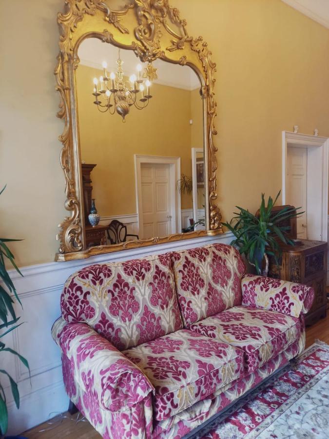 Mount Pleasant Country House Pensionat Lucan Exteriör bild